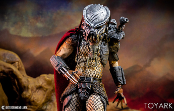 NECA-Ultimate-Ahab-Predator-036